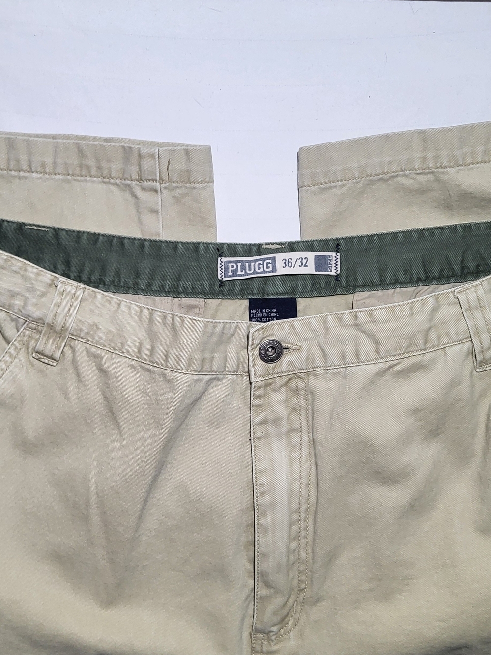 Plugg Men's 90's Khaki Cargo Pants